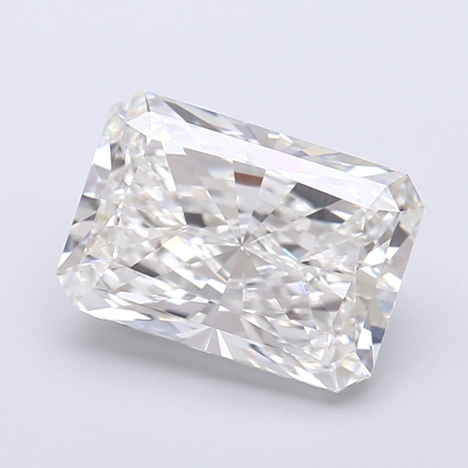 4.51 Carat Radiant Shaped, Very Good Cut, G Color, VVS2 Clarity, IGI Certified Lab Grown Diamond