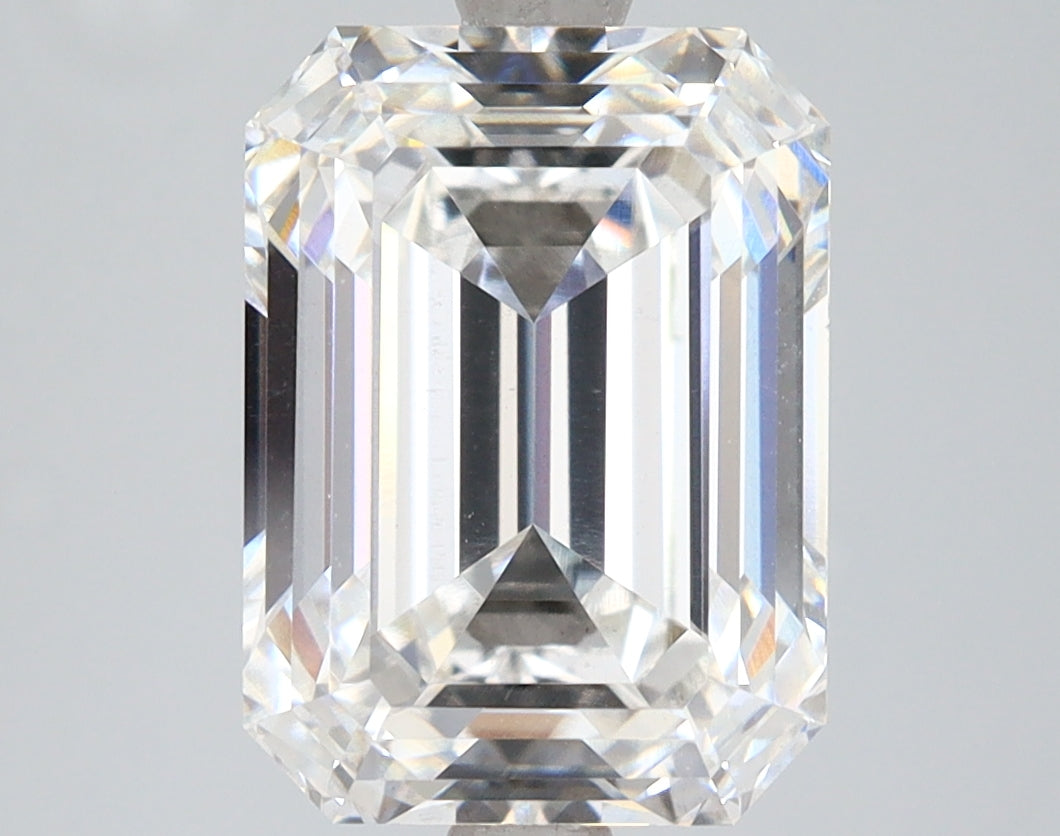 4.46 Carat Emerald Shaped, Ideal Cut, F Color, VVS2 Clarity, IGI Certified Lab Grown Diamond