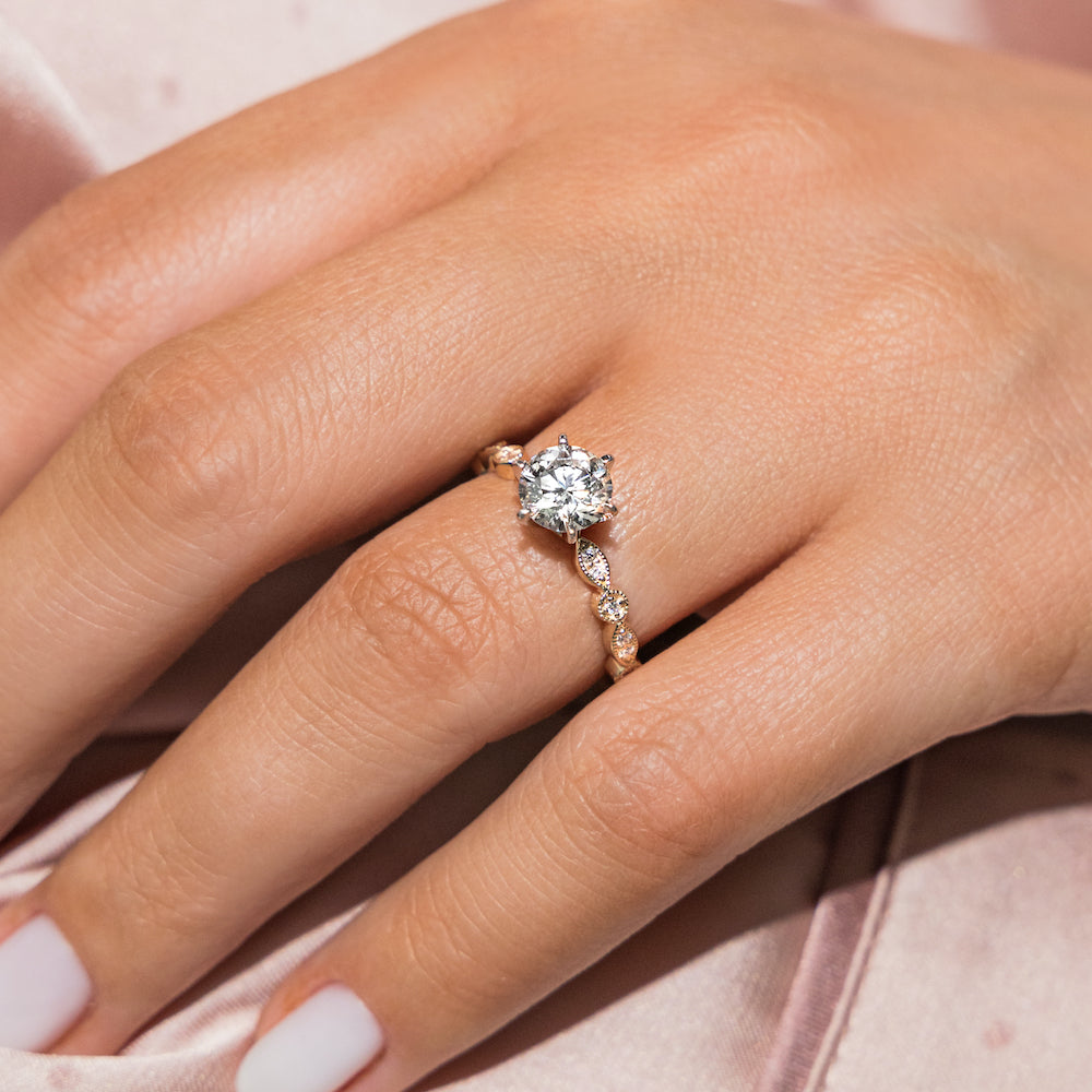 Victoria Vintage Engagement Ring with Lab Grown Diamond| MiaDonna