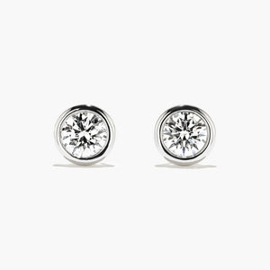  Lab-grown diamond earrings