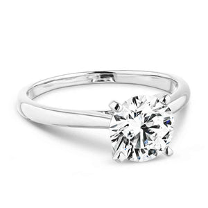  engagement ring with 1.0ct round cut lab-grown diamond with recycled 14k white gold
