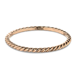  Stackable rope style ring in recycled 10K rose gold