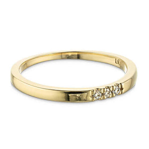  fashion Three Lab-Grown Diamonds set in a simple band in recycled 10K yellow gold