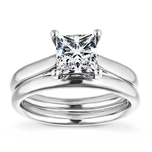  solitaire engagement ring 1.0ct Princess cut Lab-Grown Diamond in recycled 14K white gold